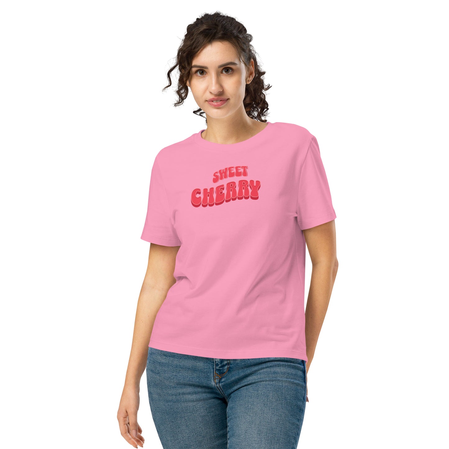 Women’s organic cotton t-shirt with playful red fruit-inspired lettering